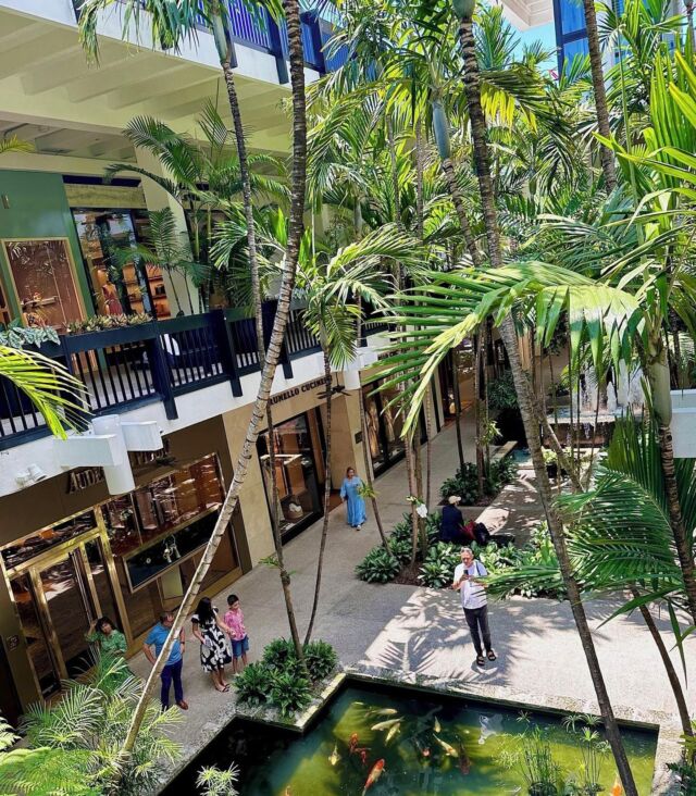 Best malls in Miami to shop for Black Friday this weekend 

1. Bal Harbour shops
2. Aventura Mall 
3. Brickell City Center 

📱 (561) 715-9601⁠
💻️ michelledimarco.com⁠
📧 mdimarco@onesothebysrealty.com⁠
⁠
𝘜𝘯𝘮𝘢𝘵𝘤𝘩𝘦𝘥 𝘴𝘦𝘳𝘷𝘪𝘤𝘦, 𝘨𝘭𝘰𝘣𝘢𝘭 𝘳𝘦𝘢𝘤𝘩, 𝘭𝘰𝘤𝘢𝘭 𝘦𝘹𝘱𝘦𝘳𝘵𝘪𝘴𝘦