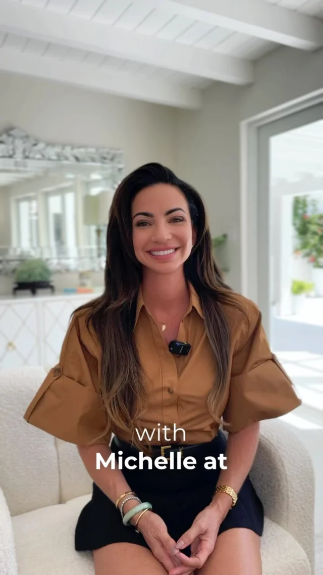 Back with everyone’s favorite q&a🫶🏻

📱 (561) 715-9601⁠
💻️ michelledimarco.com⁠
📧 mdimarco@onesothebysrealty.com⁠
⁠
𝘜𝘯𝘮𝘢𝘵𝘤𝘩𝘦𝘥 𝘴𝘦𝘳𝘷𝘪𝘤𝘦, 𝘨𝘭𝘰𝘣𝘢𝘭 𝘳𝘦𝘢𝘤𝘩, 𝘭𝘰𝘤𝘢𝘭 𝘦𝘹𝘱𝘦𝘳𝘵𝘪𝘴𝘦⁠